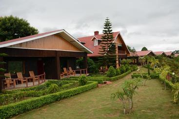 هتل Hill Top Villa