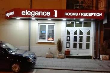 هتل Accommodation Elegance