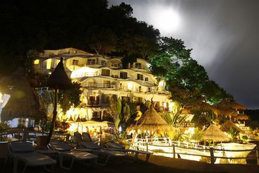 هتل Boracay West Cove