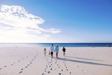 فندق Smiths Beach Resort