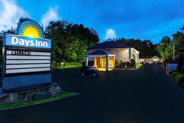 ホテル Days Inn By Wyndham Donegal
