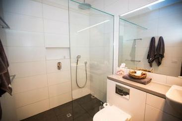 هتل Seacombe House Motor Inn Port Fairy