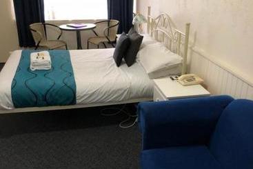 هتل Jubilee Motor Inn