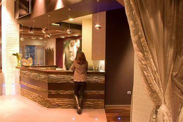 Hotel Diadem