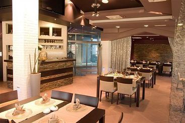 Hotel Diadem