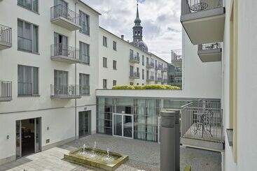 هتل Elbresidenz An Der Therme