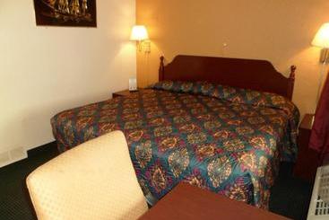 Desert Hills Motel