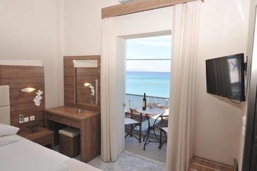 Sydney Hotel