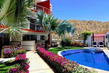 Cabo Paraiso Condos And Studios