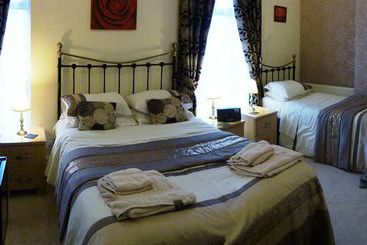 هتل Heworth Guest House