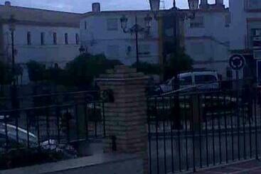 هتل Hostal Medina