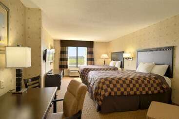 هتل Wingate By Wyndham Warner Robins