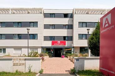 公寓式酒店  Appart City Classic La Roche Sur Yon Centre