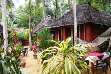 هتل New Ideal Panchakarma Centre