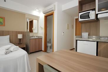 هتل Saint Moritz Hplus Express