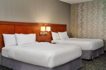 酒店 Courtyard By Marriott Akron Stow