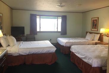 هتل Dakota Cowboy Inn