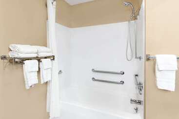 מוטל Super 8 By Wyndham St. Ignace