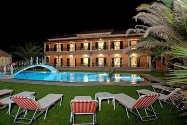 Dimitris Apartments