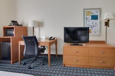 فندق Fairfield Inn & Suites By Marriott Clermont