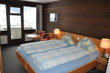 هتل Jungfrau Lodge, Annex Crystal