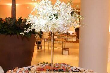 هتل Radisson Cartagena Ocean Pavillion