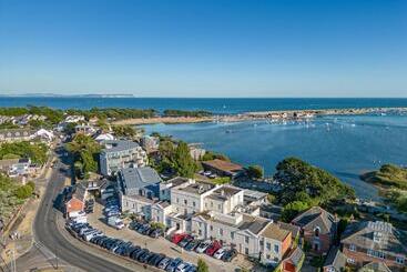 Harbour Hotel & Spa Christchurch