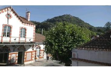 اقامتگاه Monte Da Lua