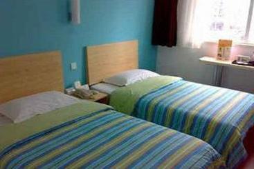 Super 8 Hotel Chongqing Shi Qiao Pu