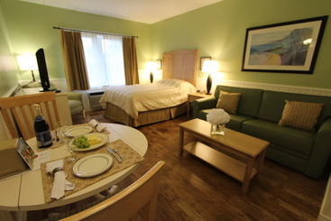 Holly Tree Resort