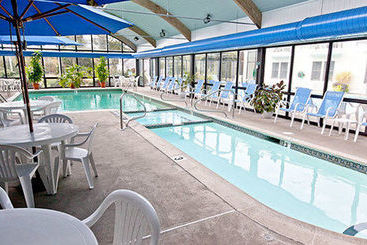 Holly Tree Resort