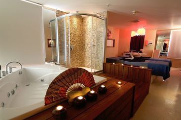 هتل Radisson Blu Mersin