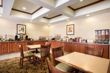 מלון דירות Country Inn & Suites By Radisson, Washington At Meadowlands, Pa