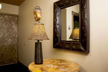 هتل Luxx Boutique