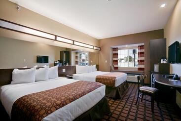 Microtel Inn & Suites