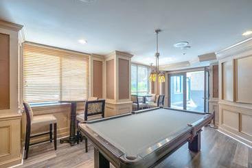 Oakwood At Ballston Place
