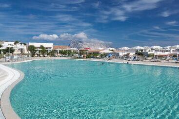 نزل Grande Baia Resort & Spa