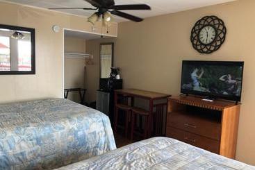 Sahara Motel