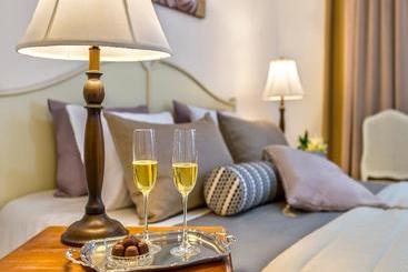 호텔 Agrimia Apartments