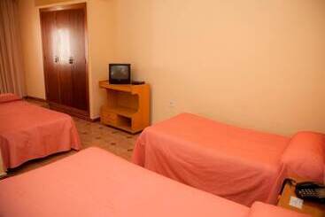 Hostal Paris