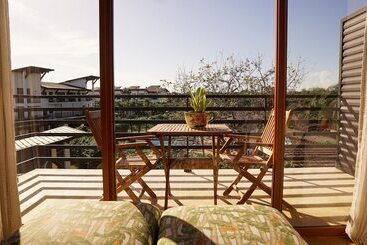آپارتمان Sybaris Suites & Residences