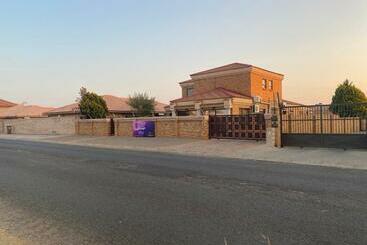 تختخواب و صبحانه Nimza K Guesthouse
