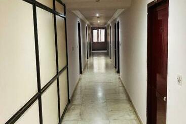 هتل Rathna Palace