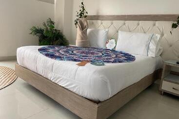 هتل Bolivariana Plaza Medellin