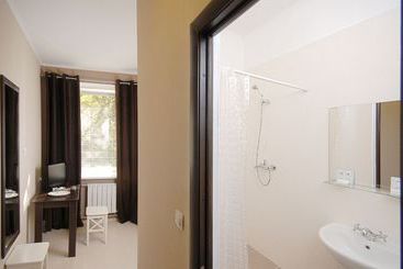 هتل Mark Inn