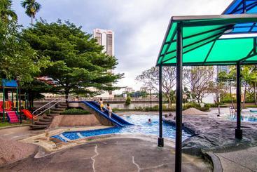 Pwtc Bistari Service Apartment