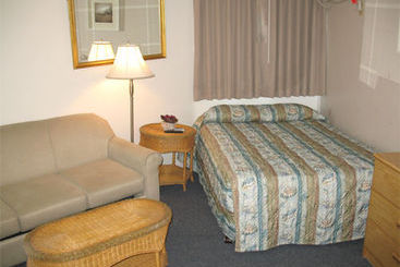 استراحتگاه The Diplomat Beach Club Suites