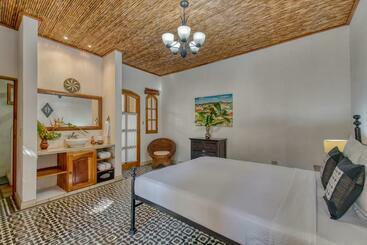 Boutique Hotel Secret Garden Granada
