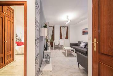 Apartamentos Granata