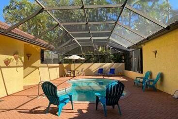 بنسيون Paradise Found   Private Oasis With Heated Pool On Marco Island